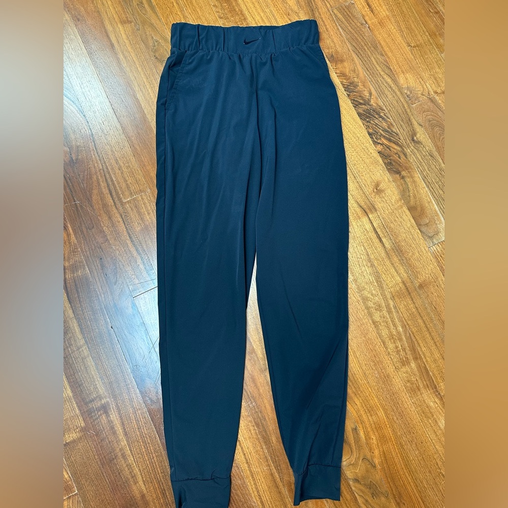 Black Nike joggers